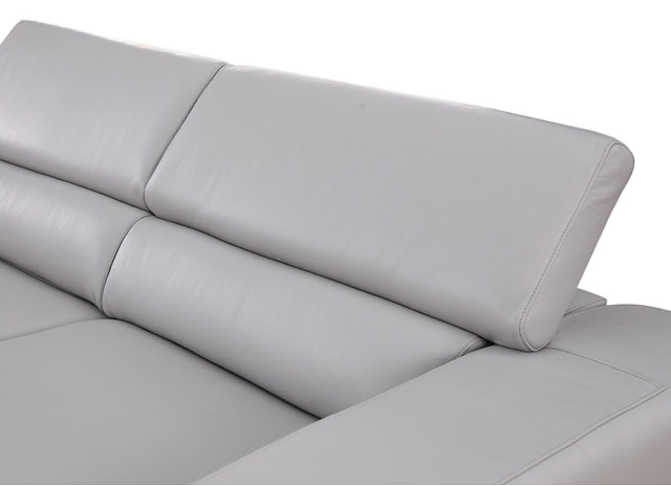 Pella Sectional (LT. Grey) (NE)