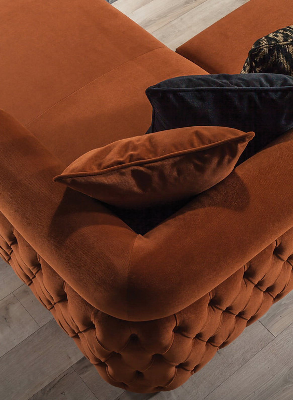 Brooklyn Sectional (Orange) (NE)