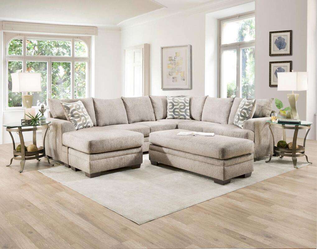 Behold 1310 Cream Sectional (HH)