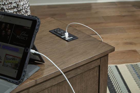 T300-217 - End Table (HH)