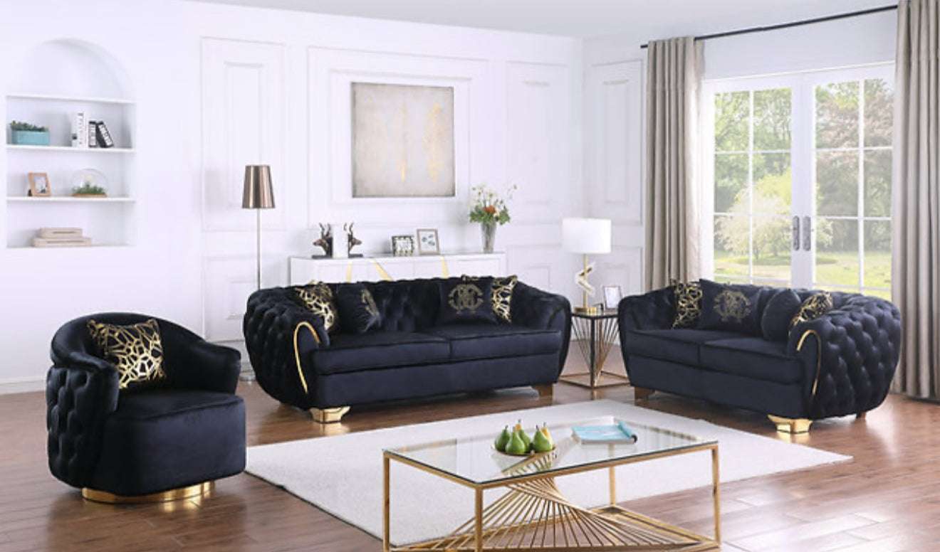 Mila (Black) (NE)