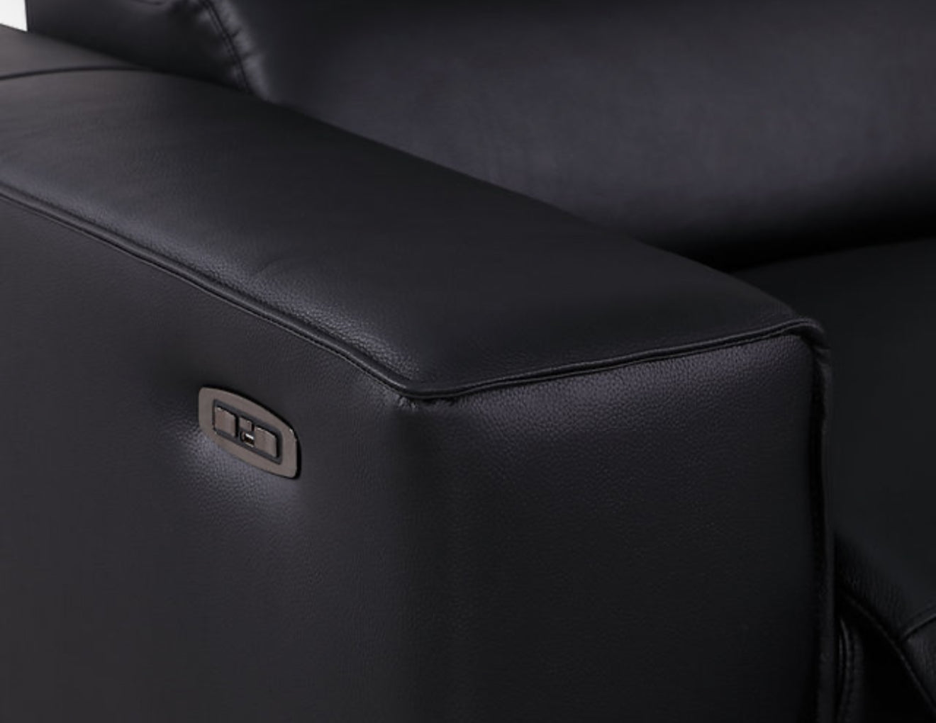 7Pcs Picasso Reclining Sectional (Black 3 Power) (NE)