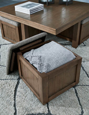 T738-20 Cocktail Table w/Stools (HH)