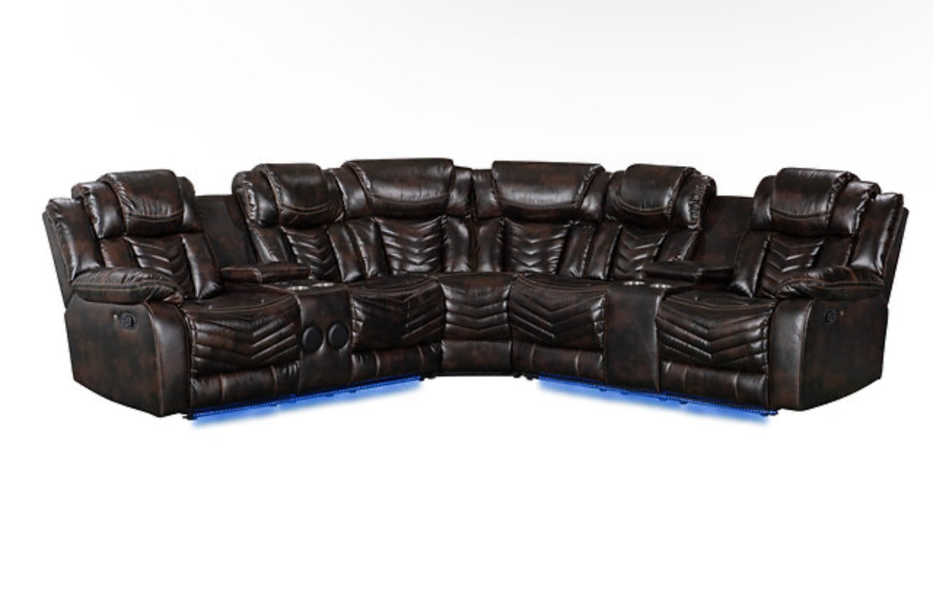 Lucky Charm Sectional (Brown) (NE)