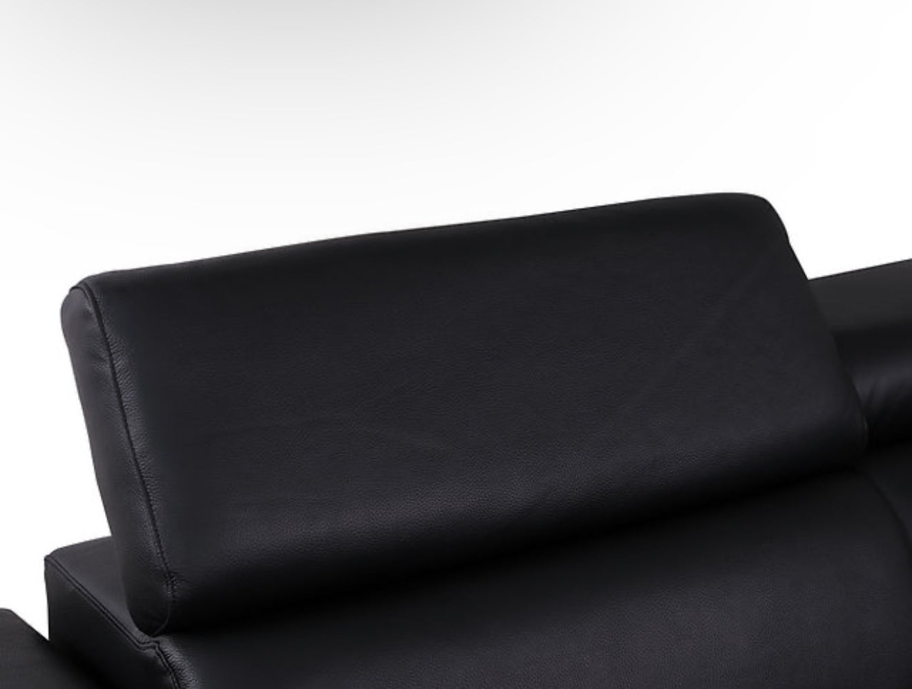 7Pcs Picasso Reclining Sectional (Black 3 Power) (NE)
