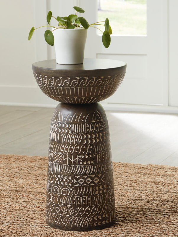 A4000622 Accent Table (HH)