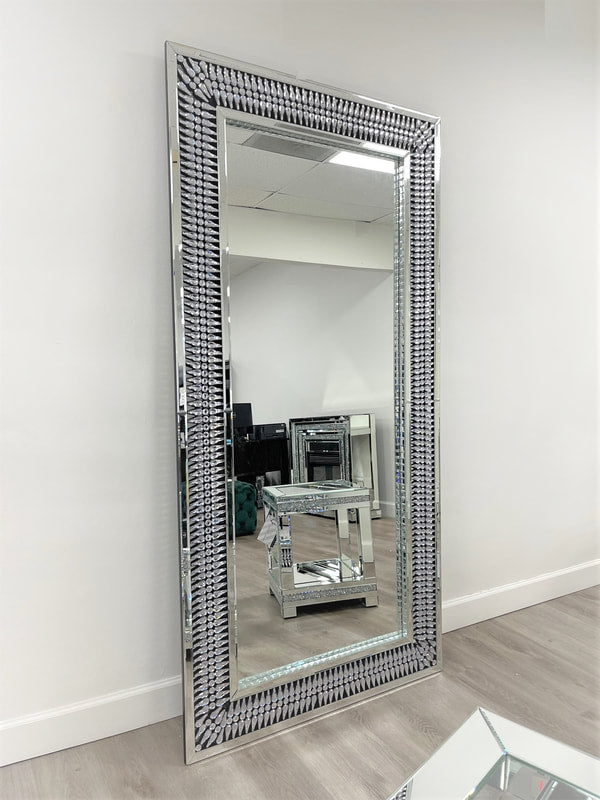 A6 - Floor Mirror (HH)