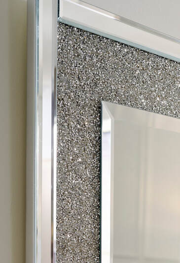 A8010206 - Accent Mirror (HH)