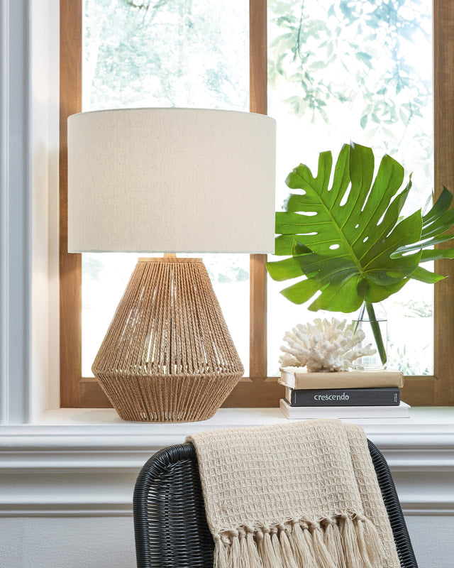 L329064 - Table Lamp (HH)