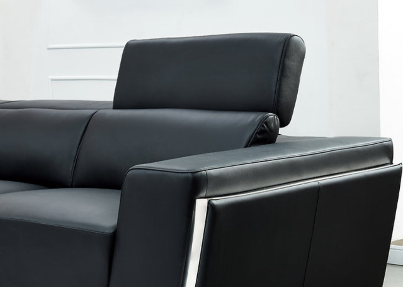 Domo Sectional (Black) (NE)