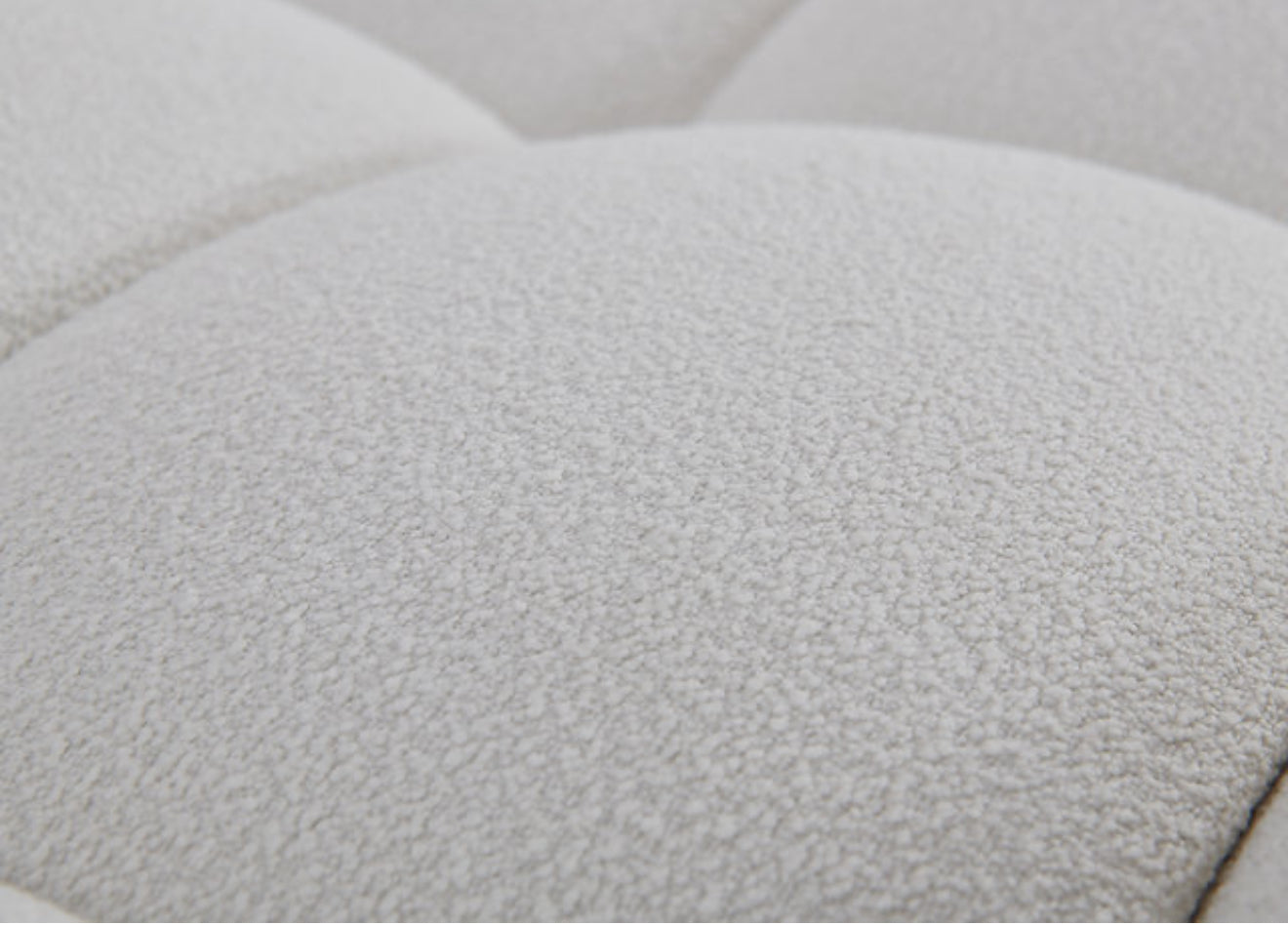 Bubbles Sectional (White) (NE)