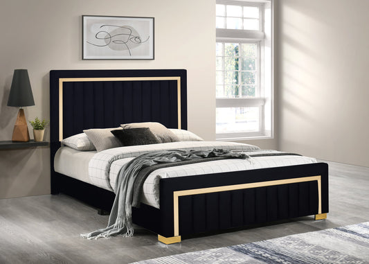 Black & Gold Bed (HH)