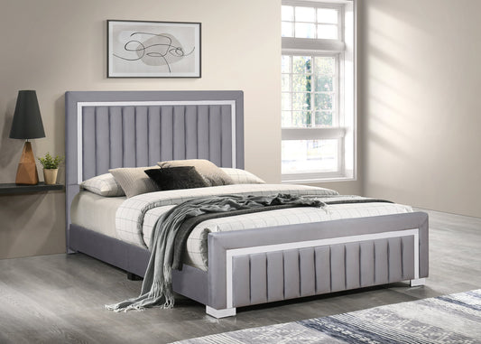 HH820 Gray & White